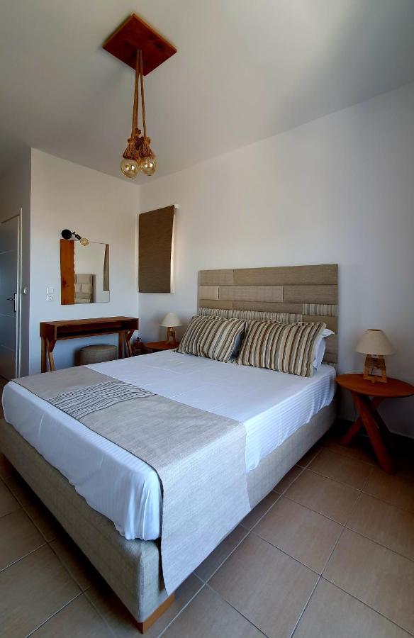Sarakiniko Rooms Adamantas  Exterior foto