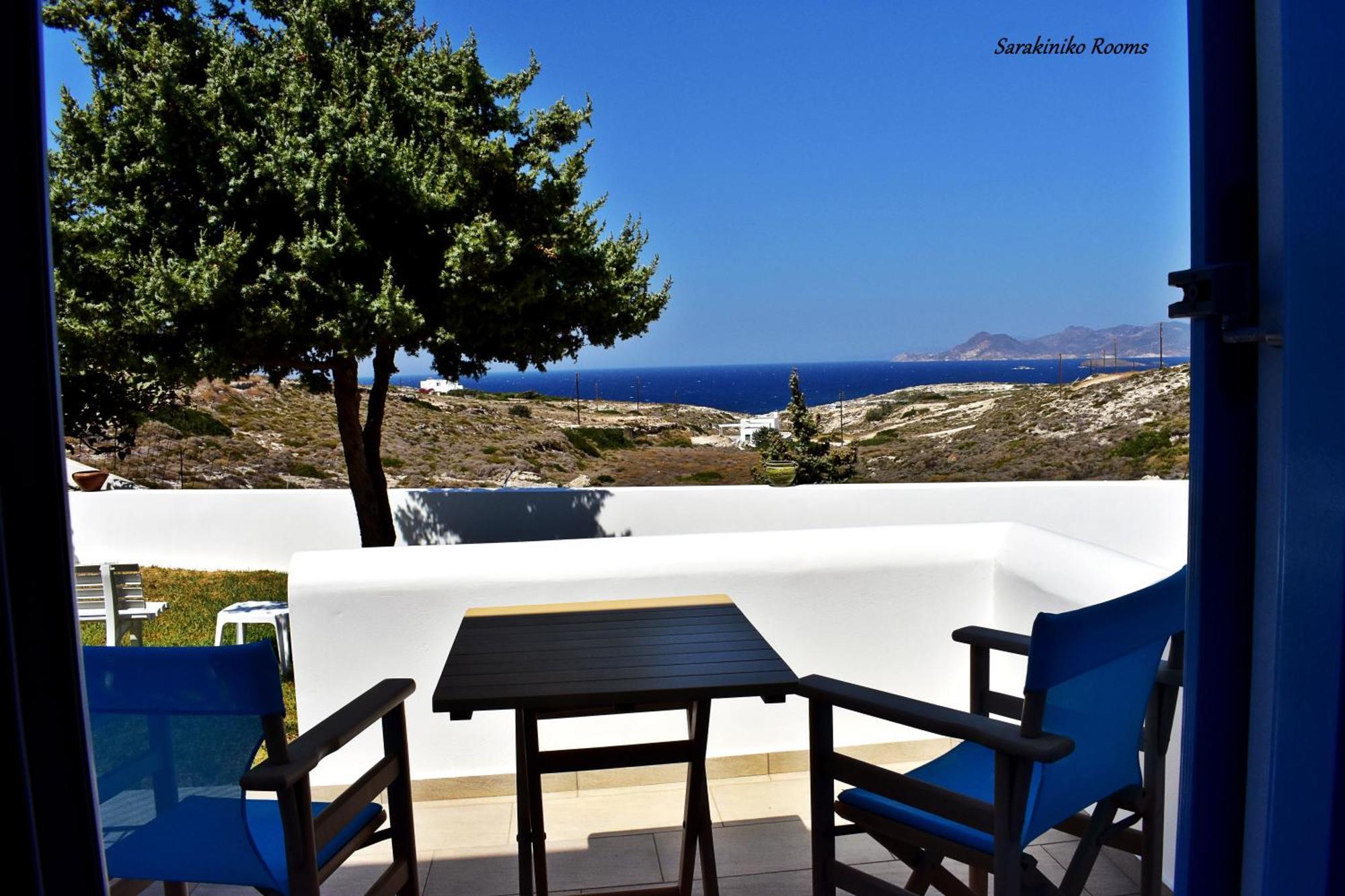 Sarakiniko Rooms Adamantas  Exterior foto